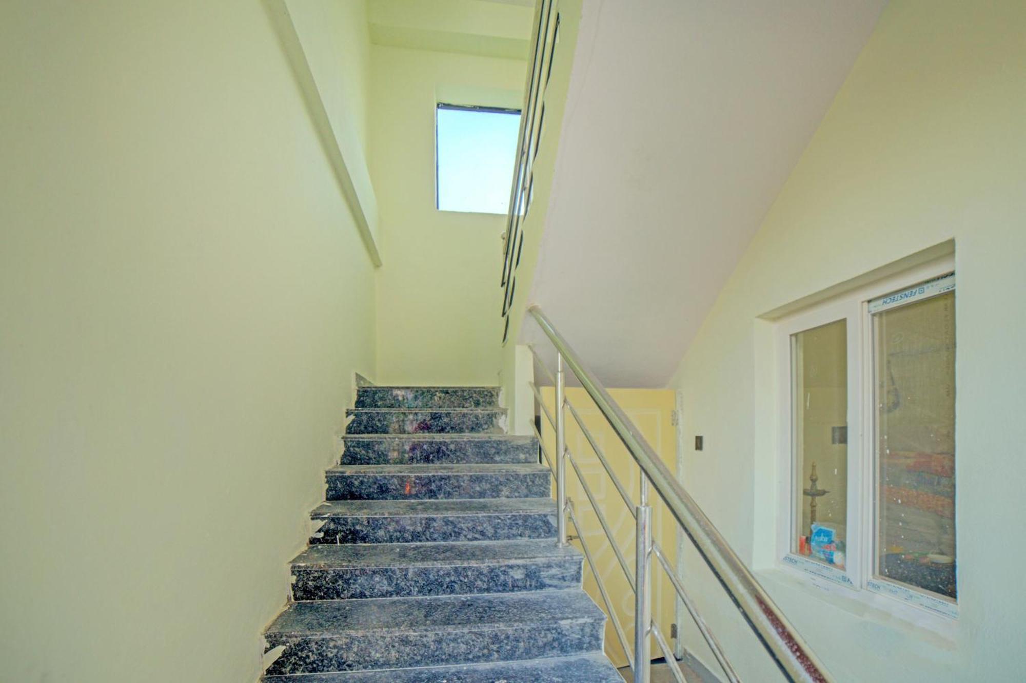 Collection O Lakeview Castle Hotel Warangal Exterior photo